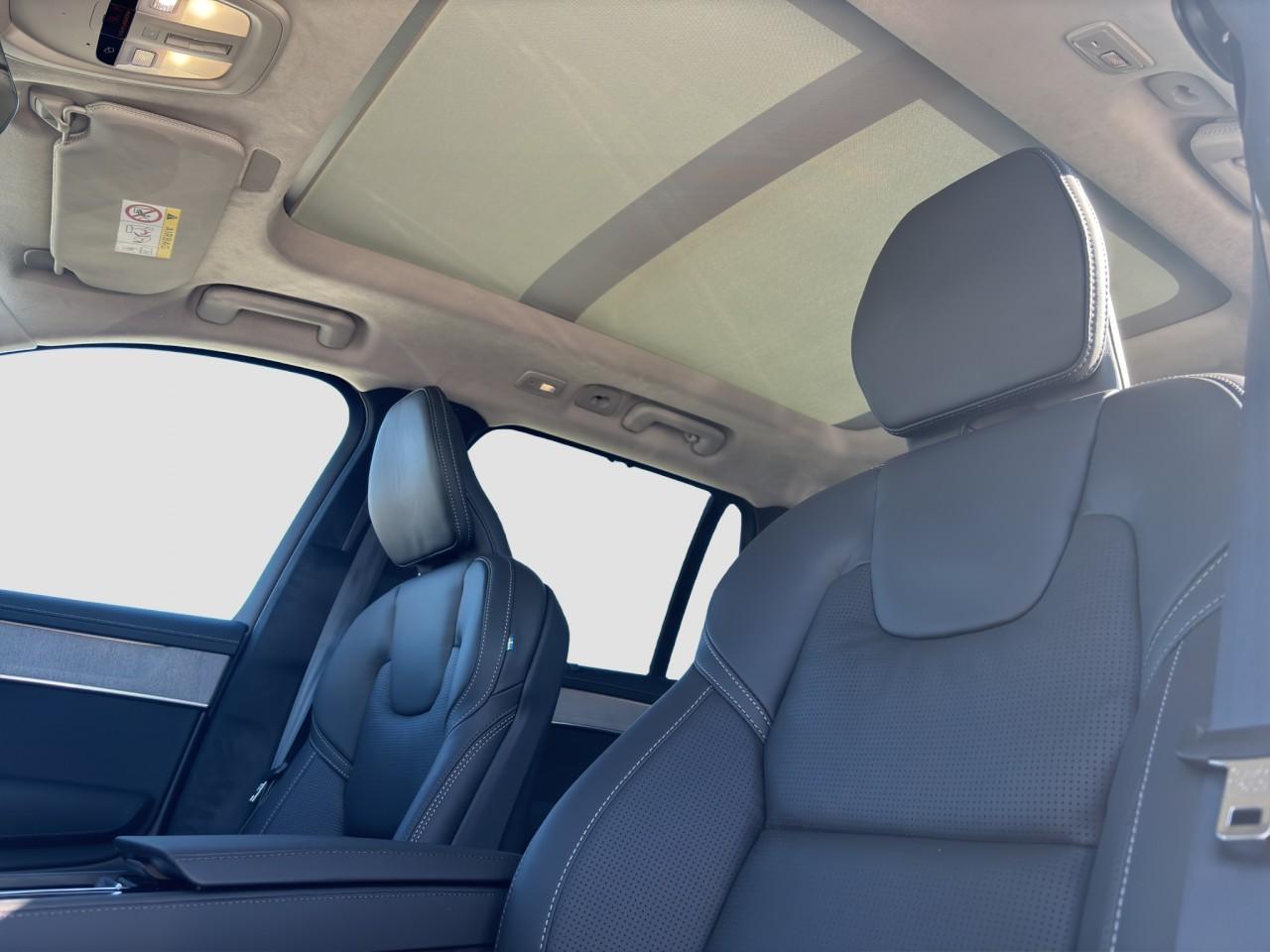 Volvo XC90 AWD Dark T8 Ultra