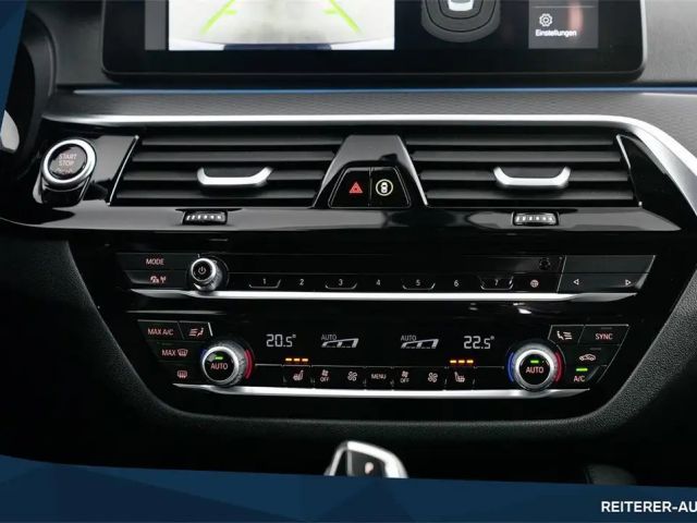BMW 530 530e M-Sport Sedan xDrive