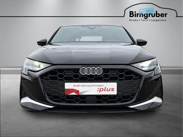 Audi A3 30 TFSI Sedan