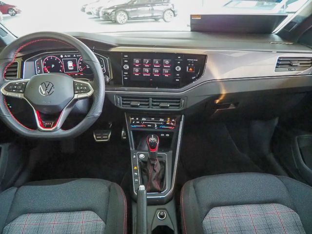 Volkswagen Polo 2.0 TSI DSG GTI IQ.Drive