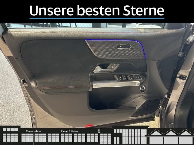 Mercedes-Benz EQB 300 4MATIC AMG Line