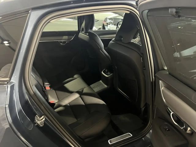 Volvo S90 AWD Dark Plus Recharge T8