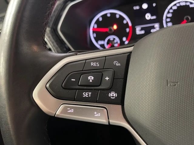 Volkswagen T-Cross 1.0 TSI R-Line Style