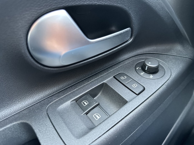 Volkswagen up! 1.0 Klima Sitzheizung HU/AU neu Inspektion neu