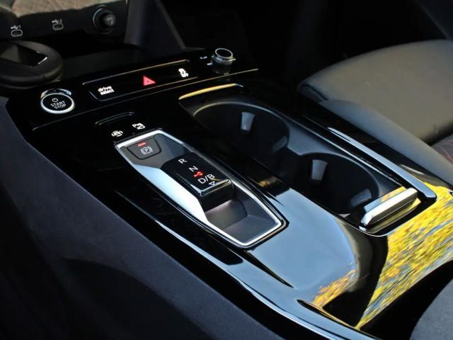 Audi Q6 e-tron Quattro S-Line