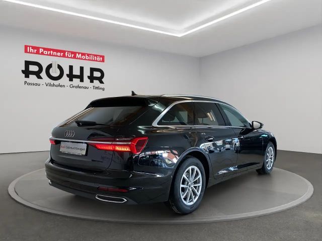 Audi A6 40 TDI Avant S-Tronic