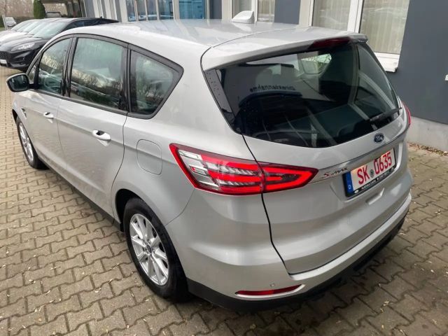 Ford S-Max TDCi150 Auto LED/NAV/DAB/WiPa/LMF/Tempo