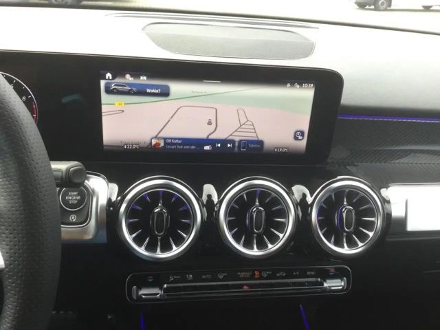 Mercedes-Benz GLB 200 AMG Line Premium