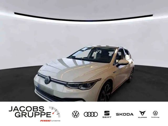 Volkswagen Golf 1.5 eTSI DSG Golf VIII Style