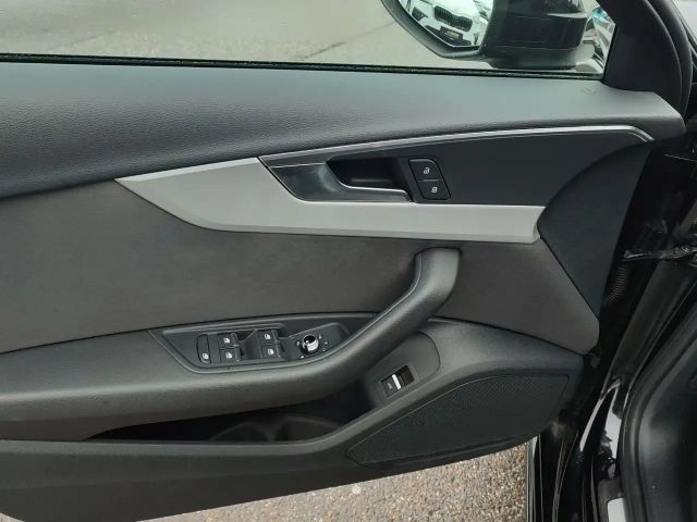 Audi A4 40 TDI Quattro S-Line