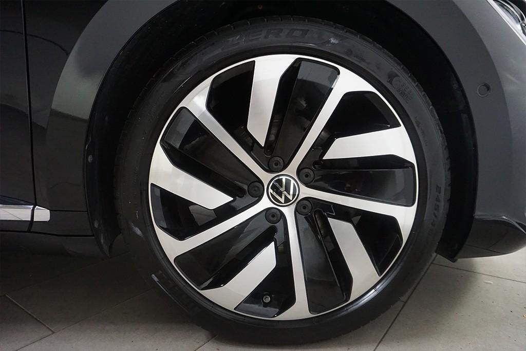 Volkswagen Arteon 2.0 TDI DSG R-Line