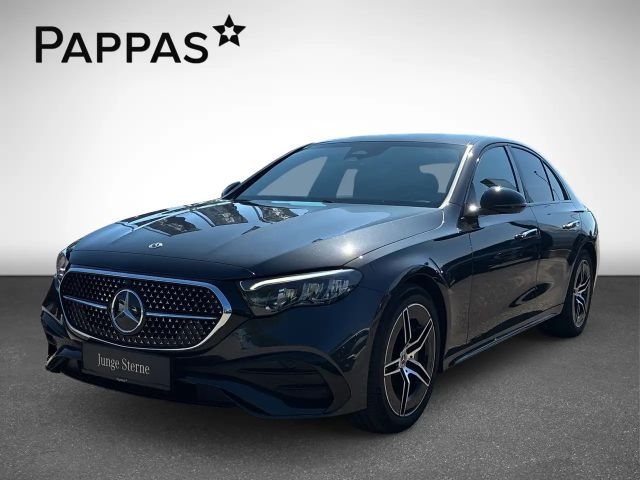 Mercedes-Benz E 220 E 220 d Sedan