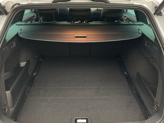 Volkswagen Passat 2.0 TDI R-Line Variant