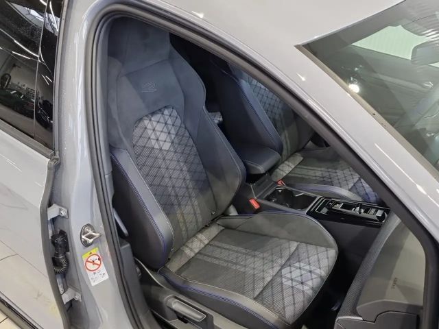 Volkswagen Golf DSG Sport