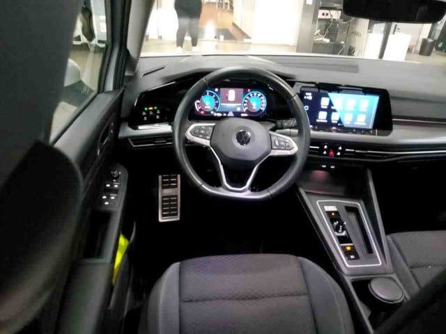 Volkswagen Golf 2.0 TDI DSG IQ.Drive