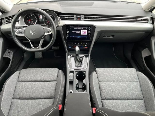 Volkswagen Passat Business DSG Variant