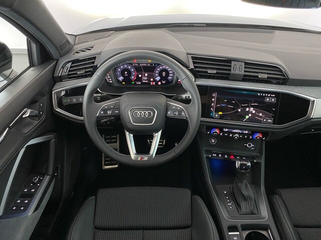Audi Q3 S-Tronic