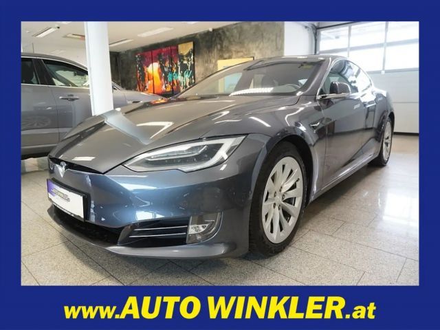 Tesla Model S Long Range