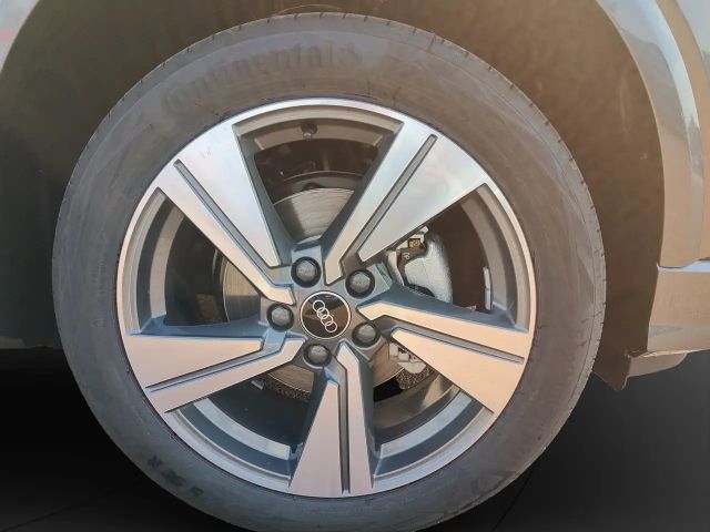 Audi Q2 35 TFSI S-Line