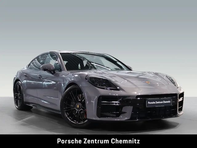 Porsche Panamera 4 GTS