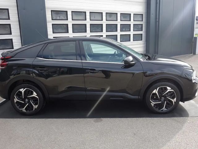 Citroën C4 PureTech Shine