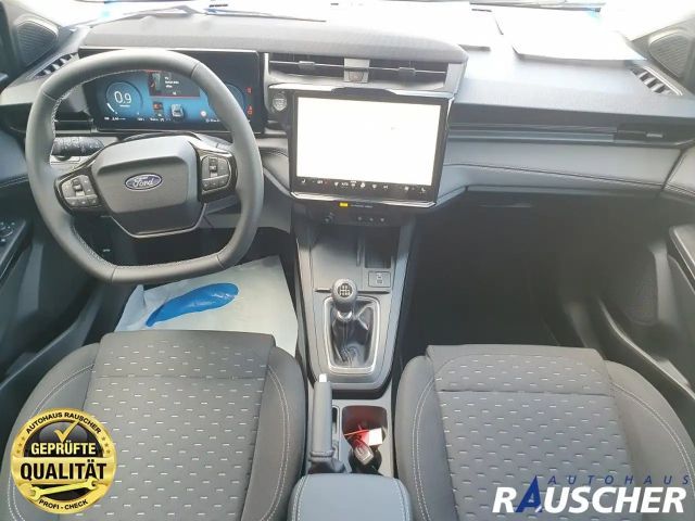 Ford Puma EcoBoost Titanium