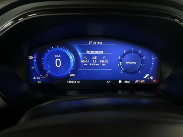 Ford Focus EcoBoost ST Line