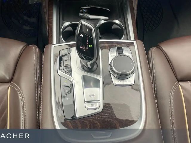 BMW 740 M-Sport Sedan xDrive