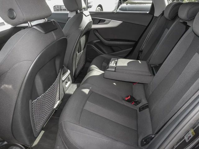 Audi A4 35 TDI Avant S-Tronic
