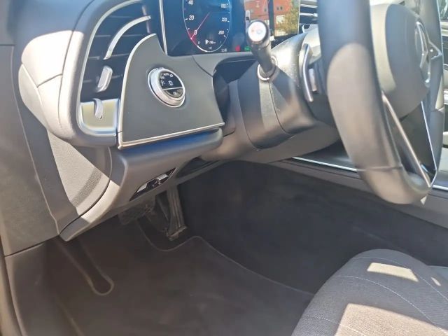 Mercedes-Benz E 300 E 300 e Estate