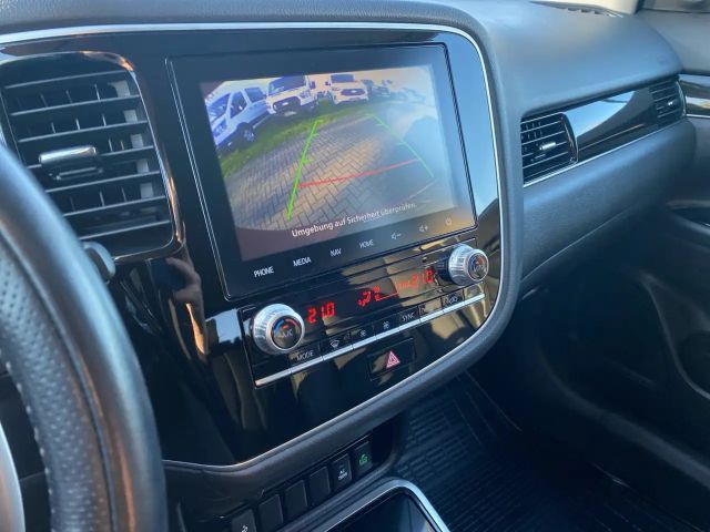 Mitsubishi Outlander PHEV