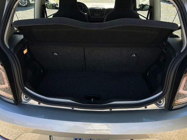 Volkswagen up! 1.0 TSI