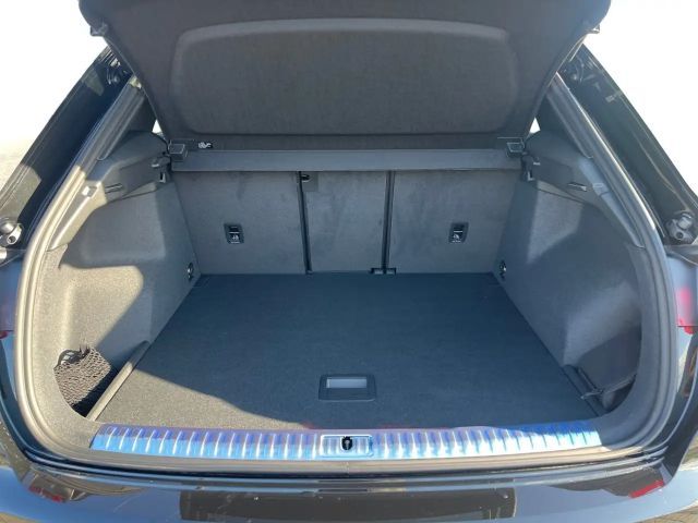 Audi Q3 S-Line S-Tronic