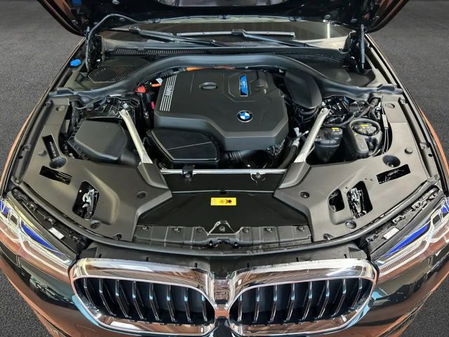 BMW 530 530e Touring