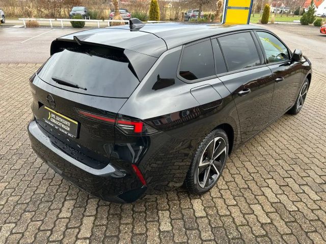 Opel Astra 1.2 Turbo Sports Tourer