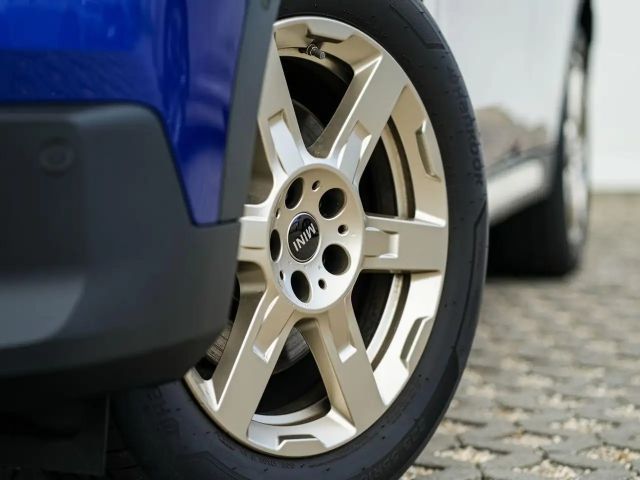 MINI Cooper Countryman Countryman C Favoured-T Paket XL AHK PanoDach