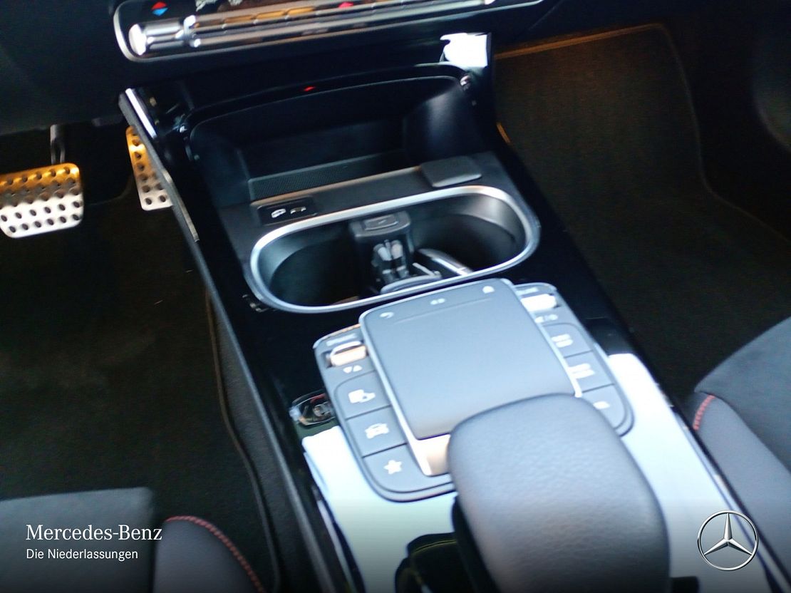 Mercedes-Benz CLA 250 4MATIC AMG Line Coupé