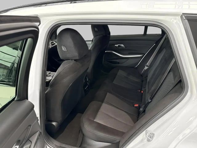 BMW 318 318d M-Sport Touring