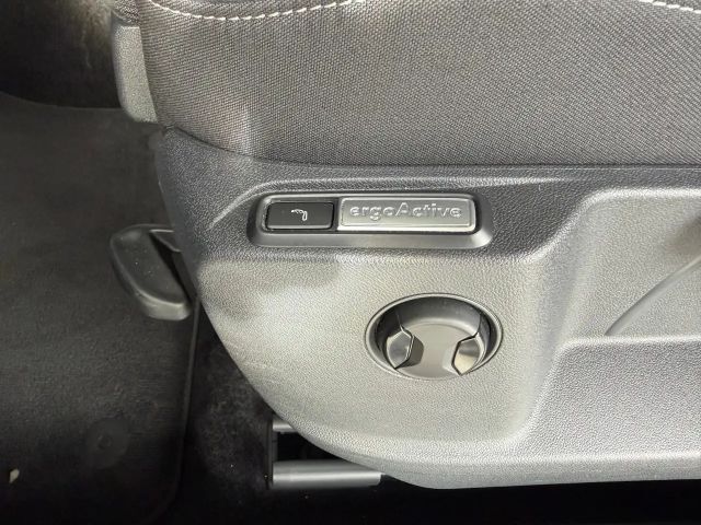 Volkswagen T-Roc 1.5 TSI DSG Style