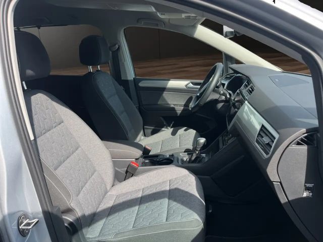 Volkswagen Touran 1.5 TSI Move