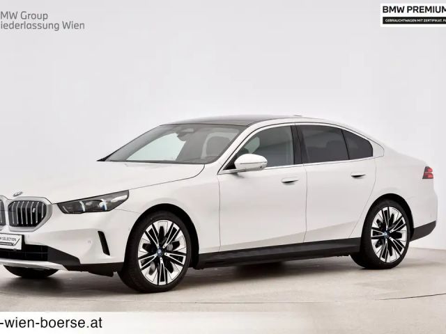 BMW i5 Sedan eDrive40