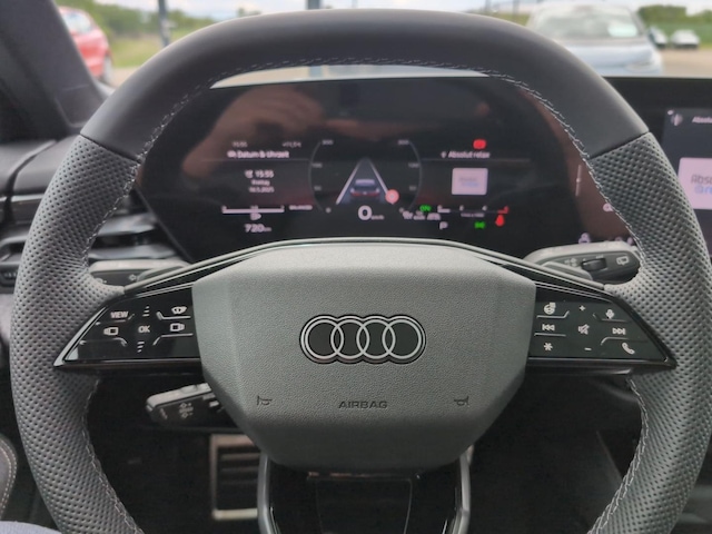 Audi A6 Avant Quattro S-Tronic