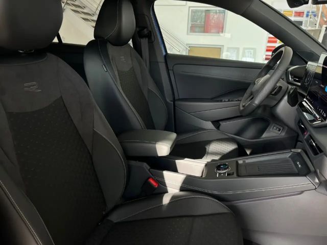 Volkswagen T-Roc 1.5 eTSI DSG R-Line