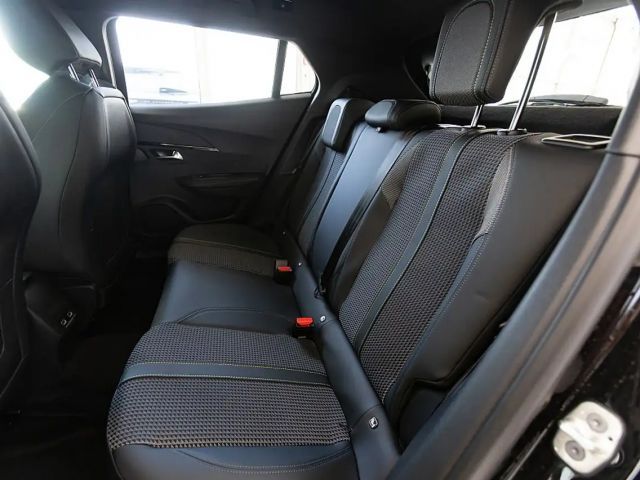 Peugeot E-2008 GT-Line