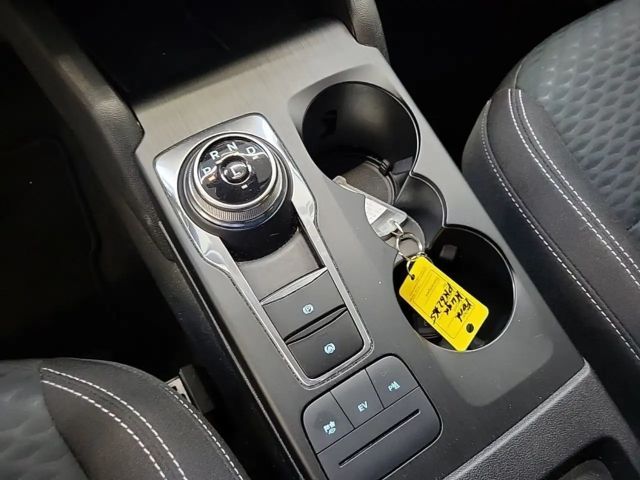 Ford Kuga Cool & Connect