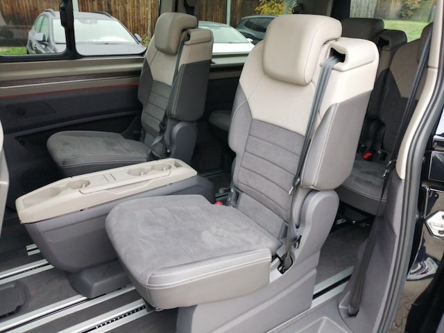 Volkswagen Multivan 2.0 TSI DSG Lang Style