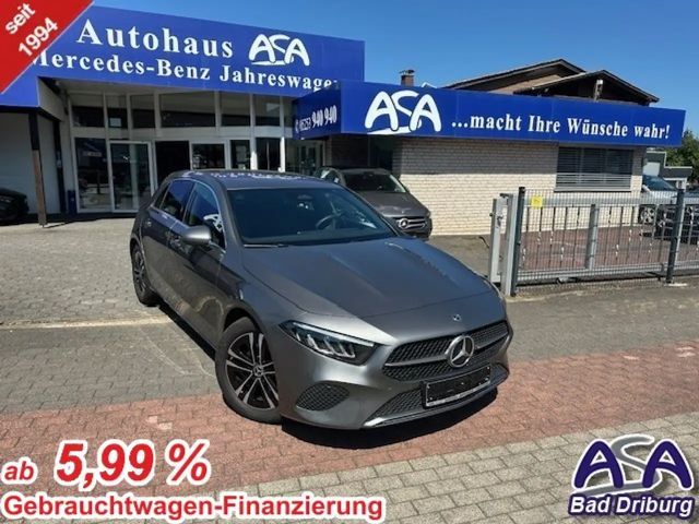 Mercedes-Benz A 180 A 180 d Progressive