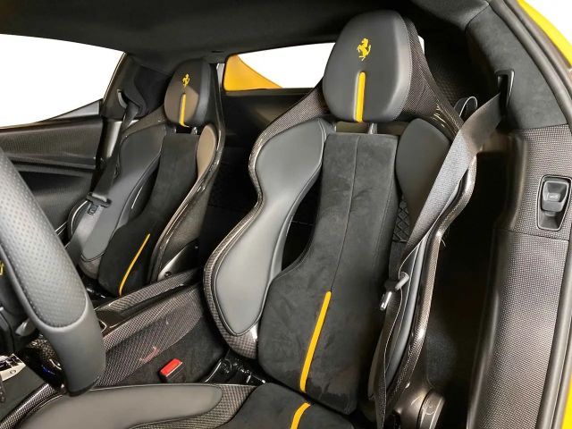 Ferrari 296 Assetto Fiorano GTB