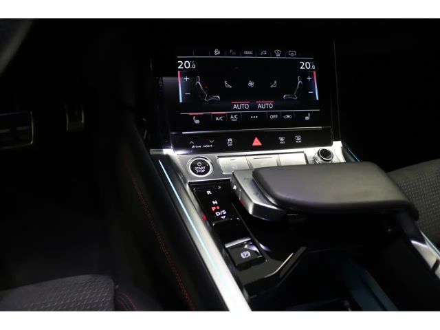 Audi Q8 e-tron 55 Quattro S-Line