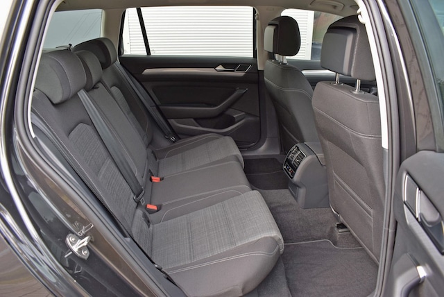 Volkswagen Passat Business DSG Variant